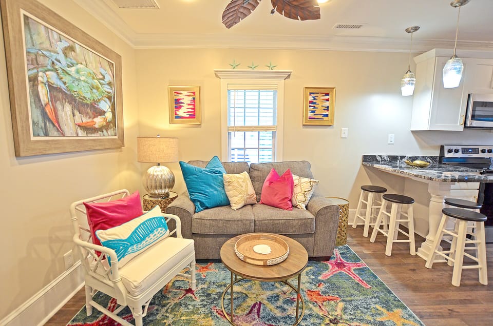 Ceiling Fan and Central heating and air
