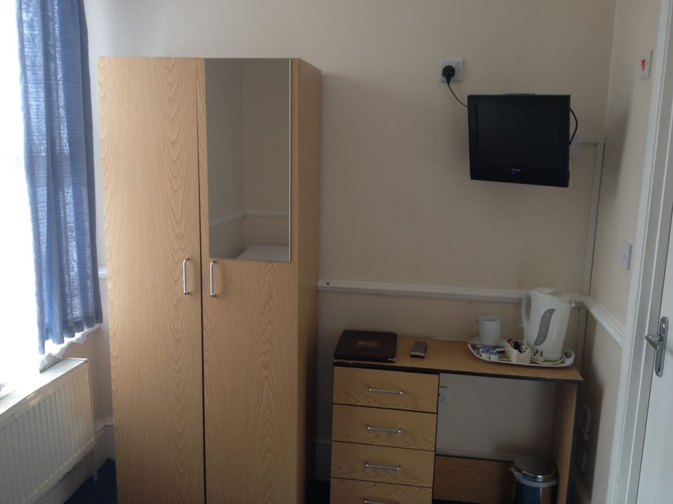 Single Room | Room amenity