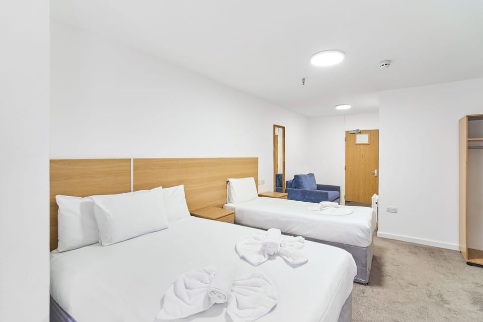 Desk, iron/ironing board, free WiFi, bed sheets