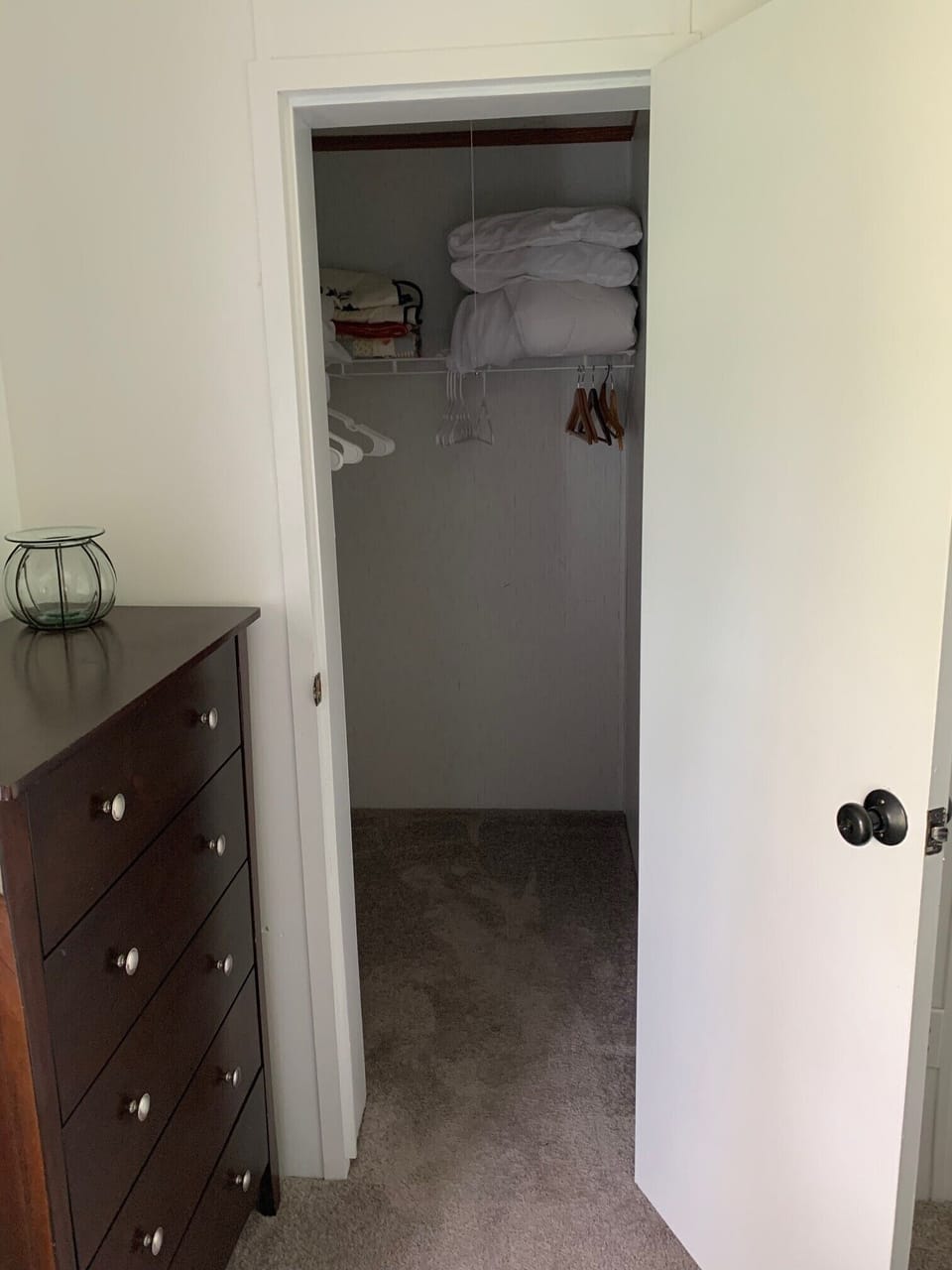 Queen Walk In Closet