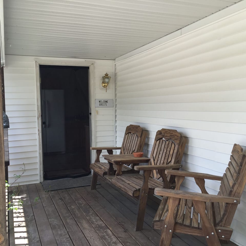 porch seating