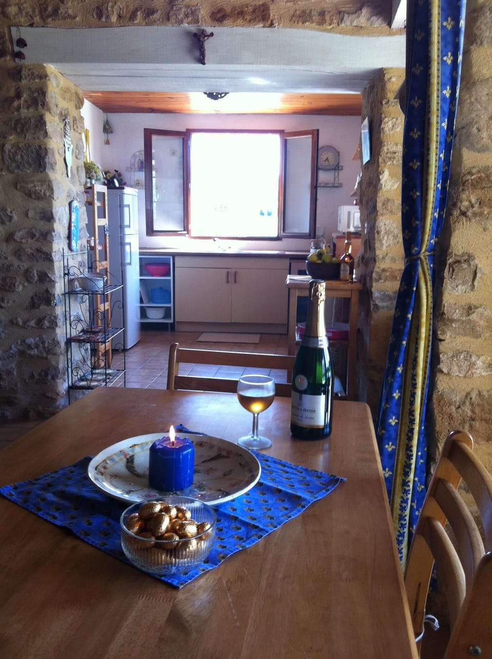 Dining/Kitchen