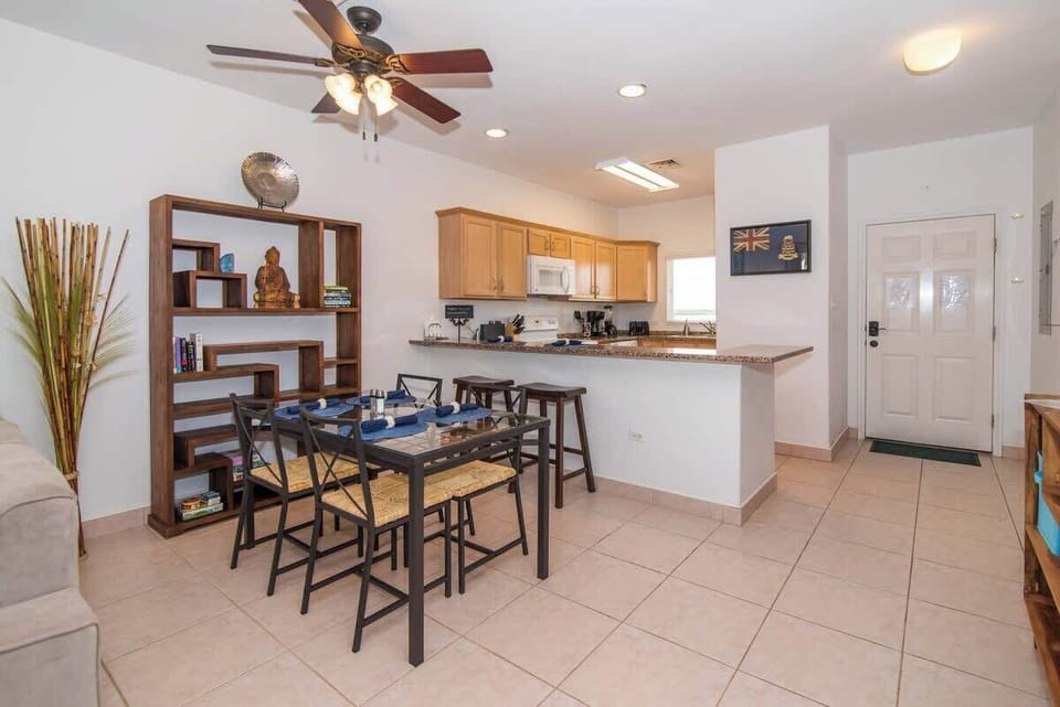 Korner Kai - Dining Area