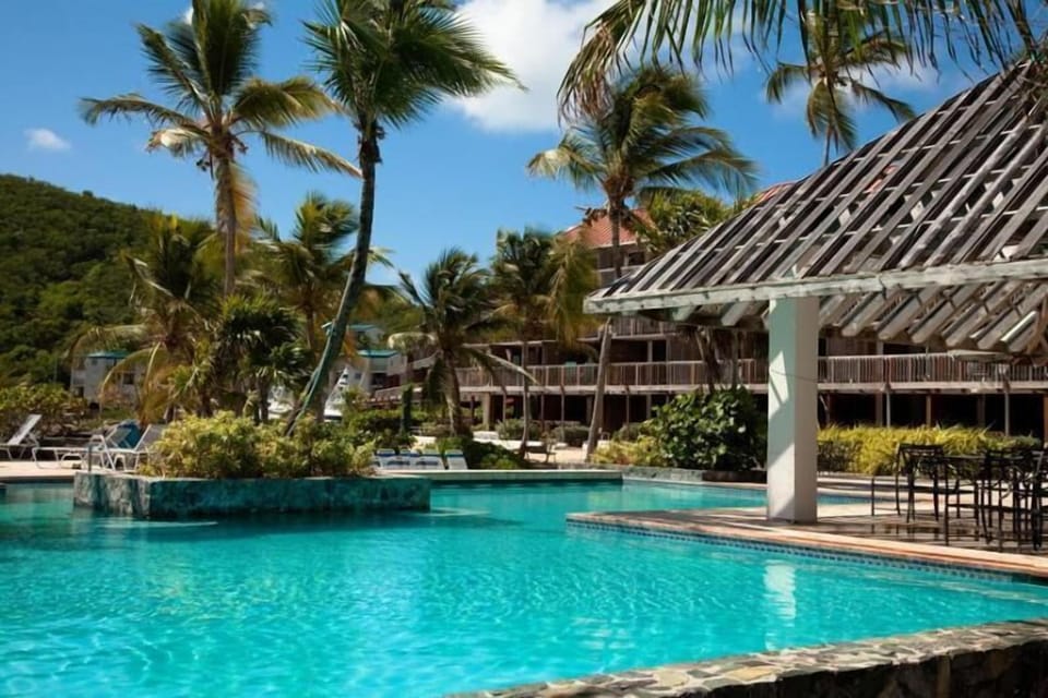 Sapphire Beach Pool