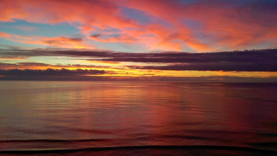 Gorgeous sunrises from the oceanfront balcony! @IslandTimeMB 🏝️