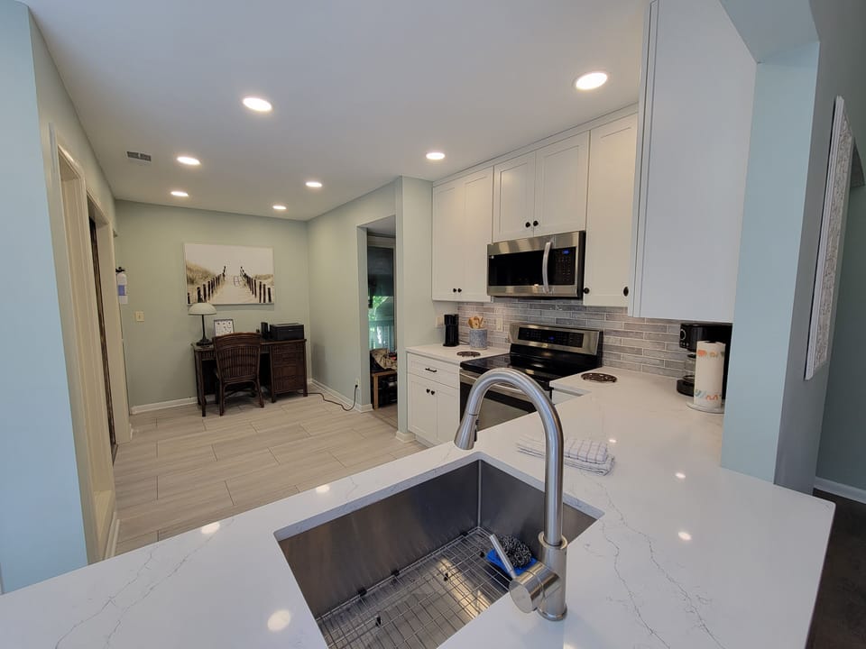 Newly renovated kitchen!