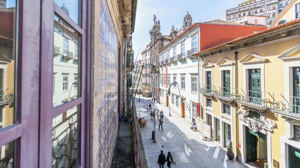 Street view from the narrow balcony