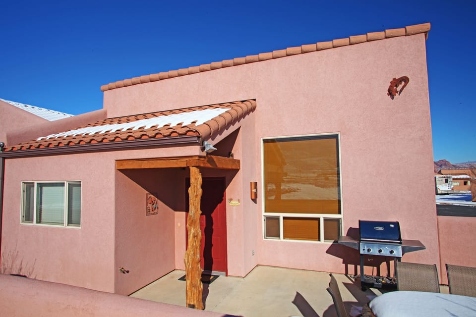 Front Entrance with BBQ