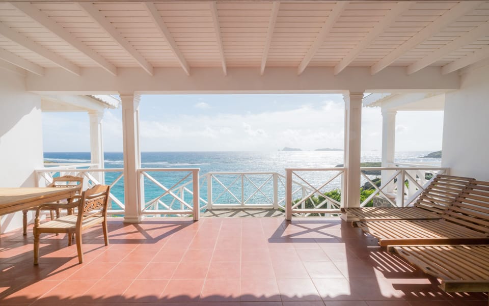 Covered terrace