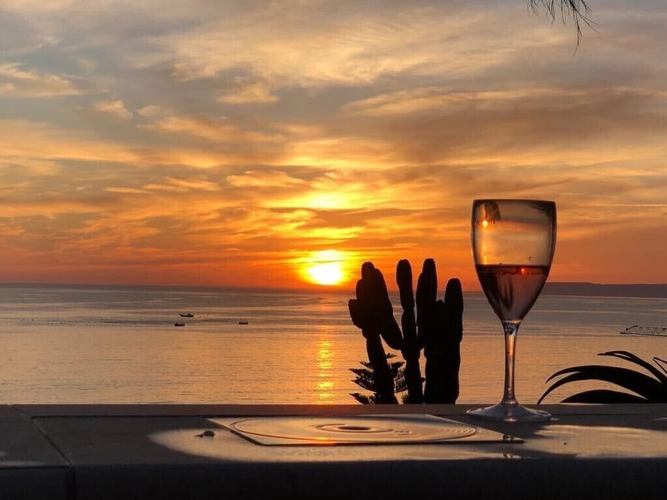 Villa Alta Vista, Views from Jacuzzi at Sunset
