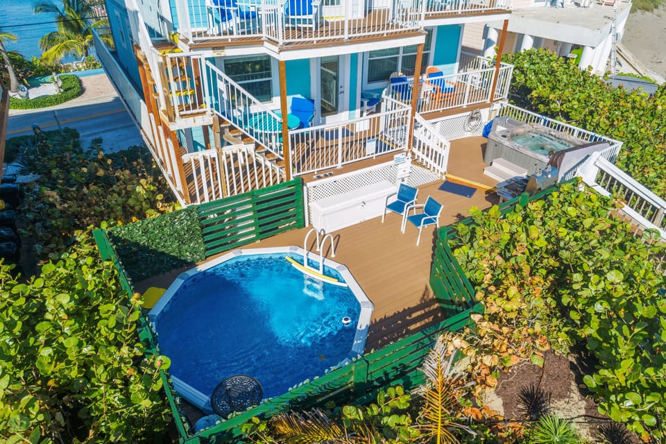 Heated swimming pool on the oceanfront entertainment deck