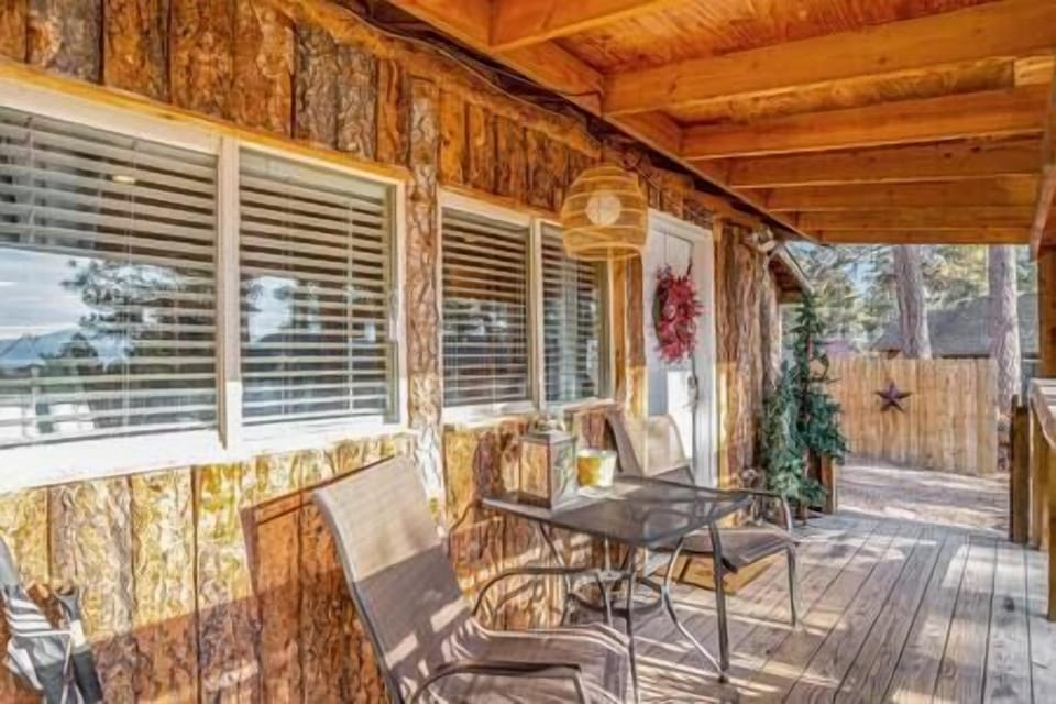 Front porch (1)