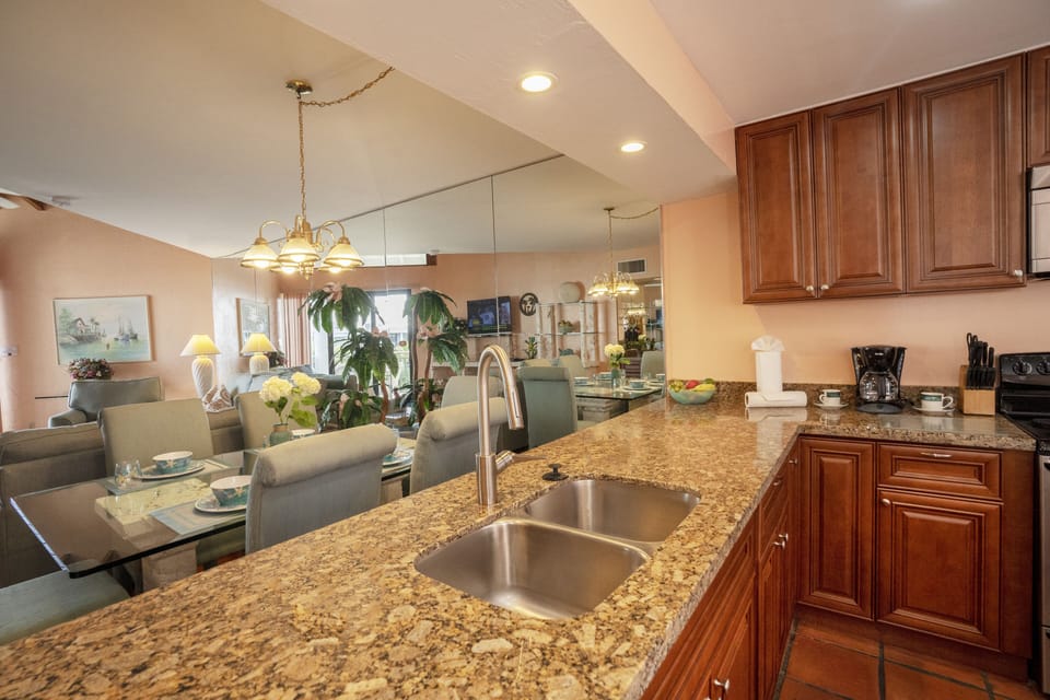 Beautiful Granite counters