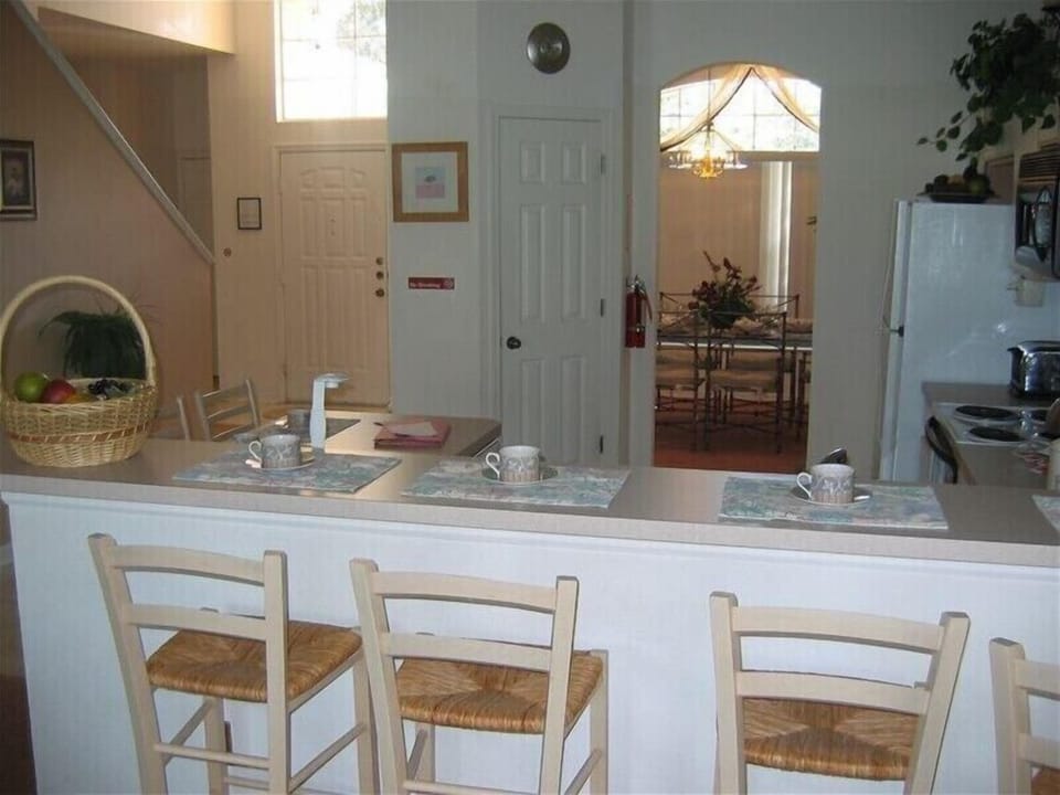 Breakfast bar