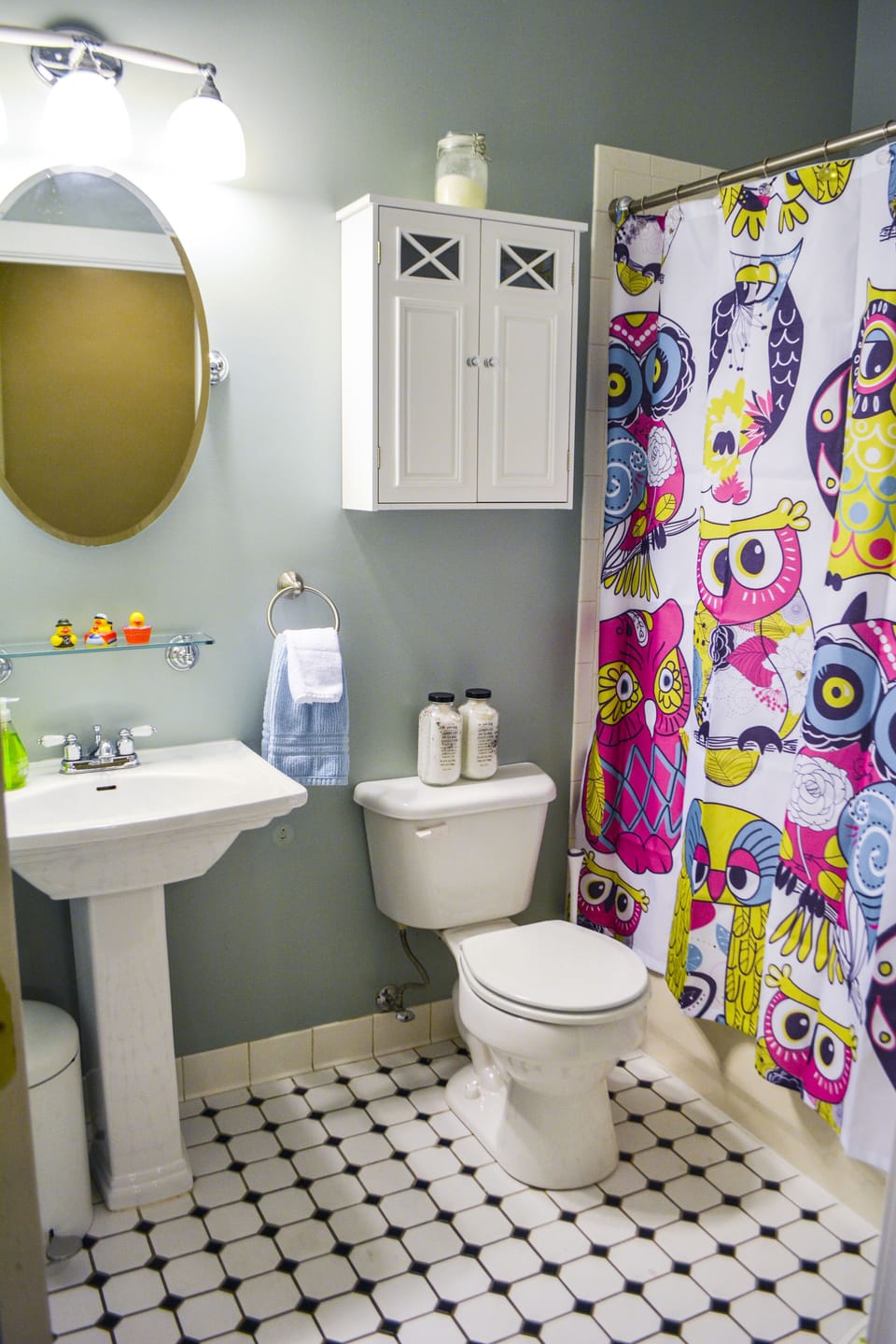 happy bathroom!