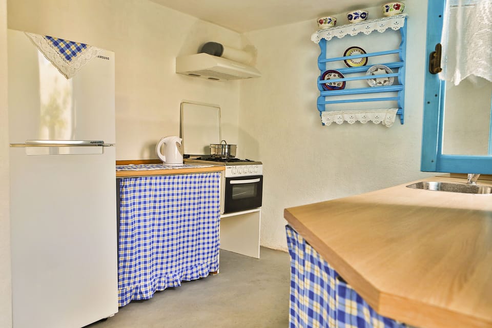 The kitchen. 