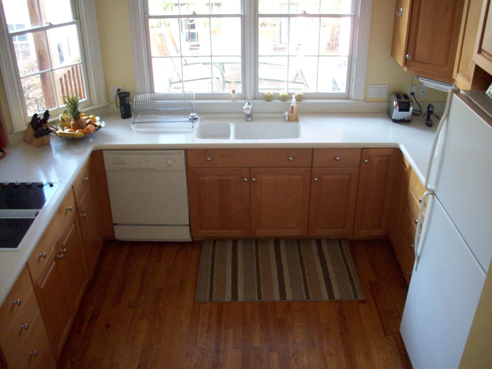 Kitchen leading onto deck