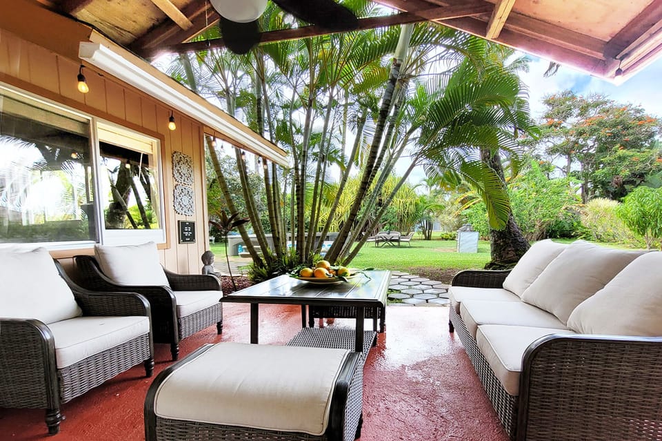 Comfortably furnished private covered lanai. Enjoy rain or shine!