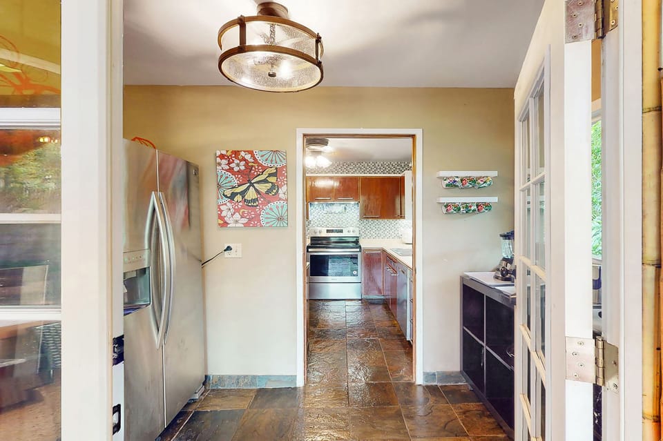 Fridge, coffee stand and extra cookware