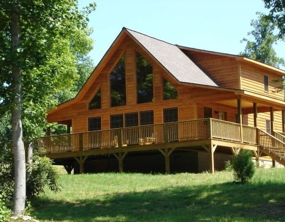 Romantic cabin in Murphy