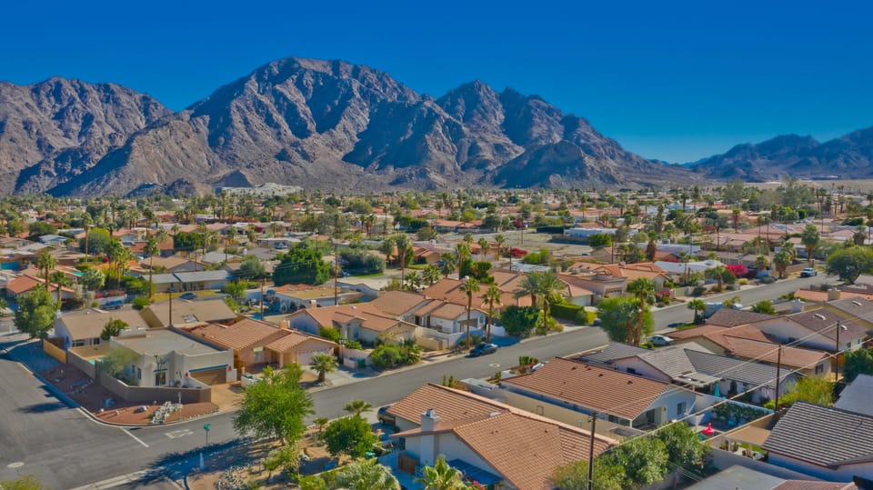 Beautiful Area - So close to the Mountains