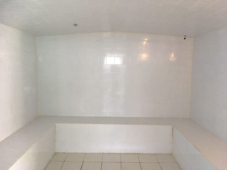 Steam room for relaxation!
