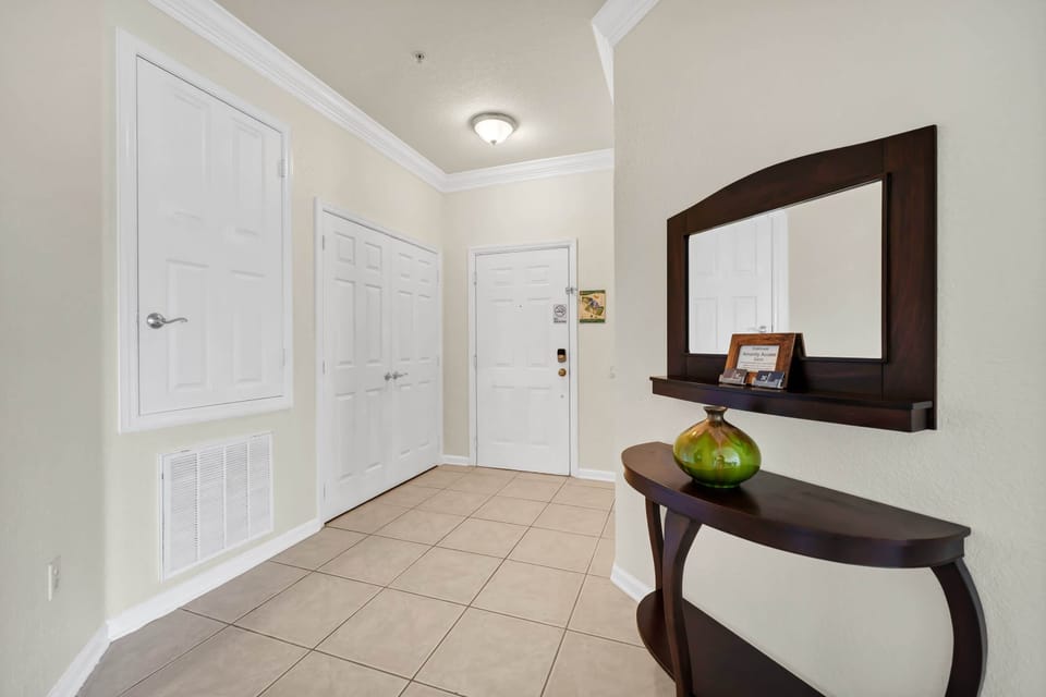 Entrance hallway, practical if you need to store a stroller