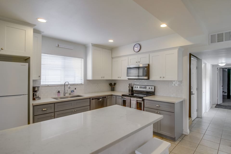 Brand new kitchen with large island