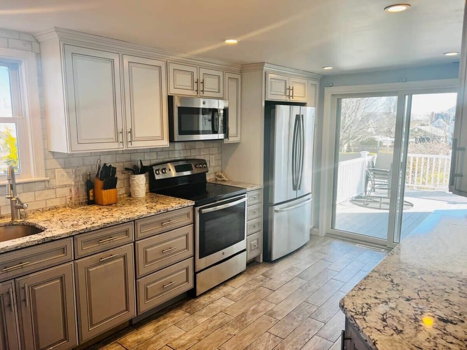 Lots of prep space with Quartz countertops