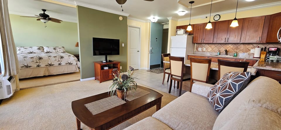 Comfortable living room with Separate access to bathroom and bedroom