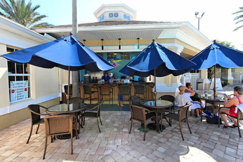 Oasis Tiki Bar, sundry shop, movie theatre, arcade, fitness center.