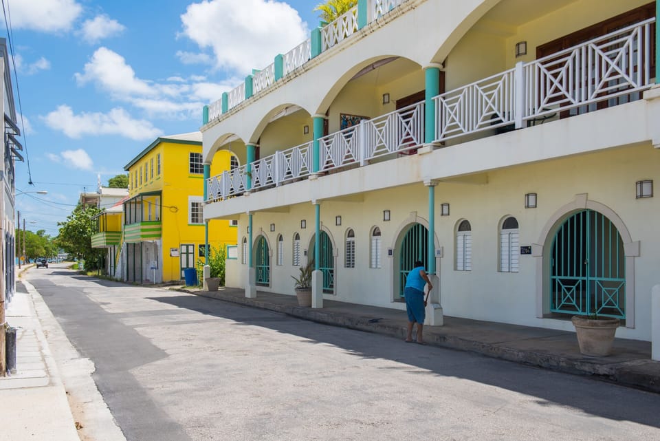 Sand Street in front of building