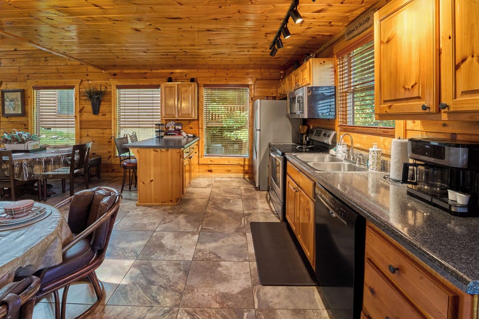 Ice Maker; Convection Oven; Bosch Dishwasher