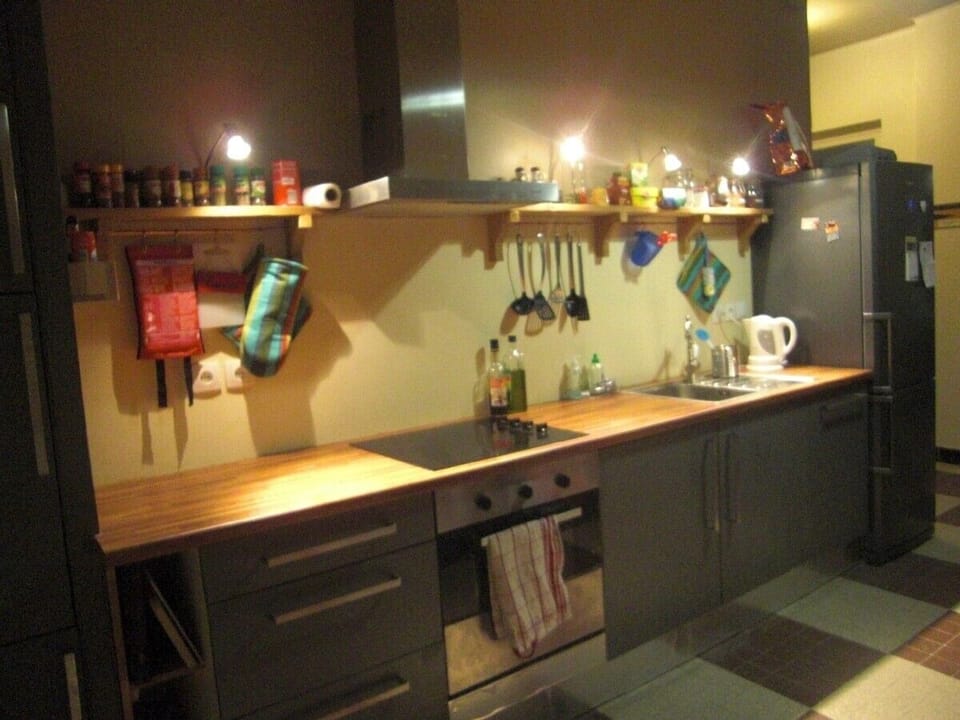 fully equiped kitchen