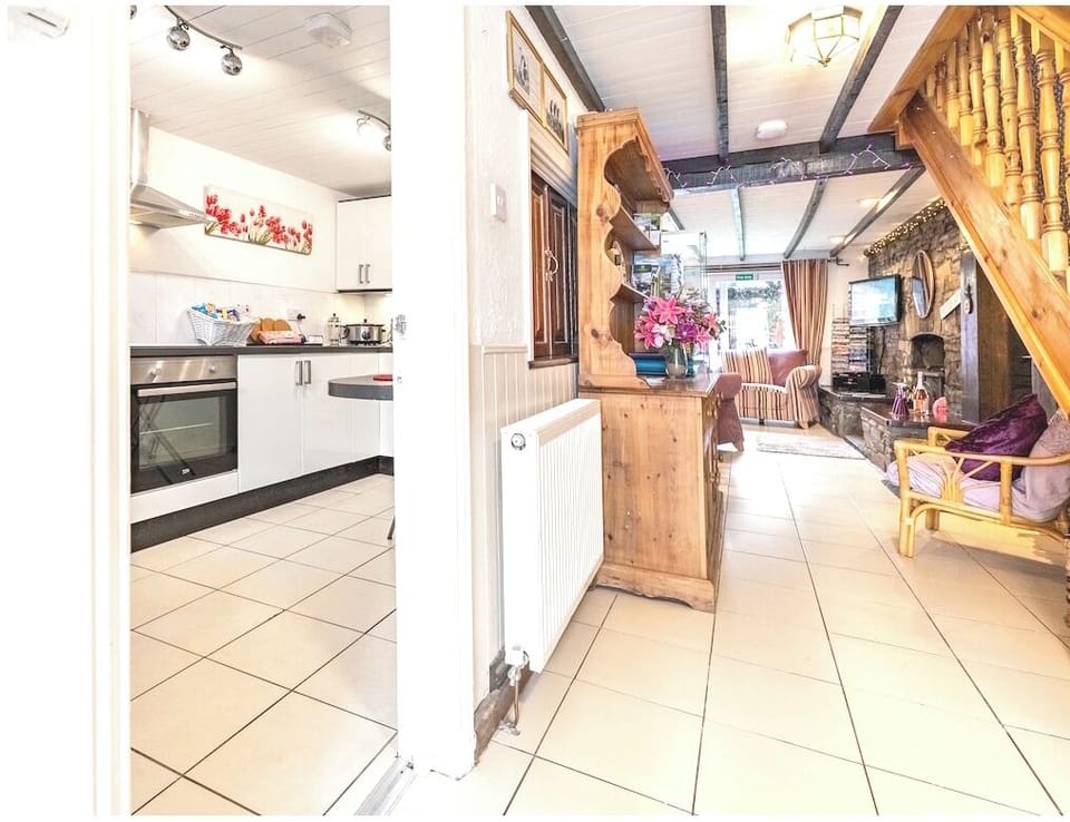 Kitchen off the corridor to the living room