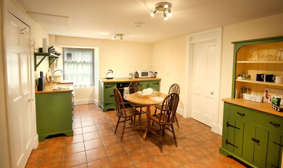 Dining Kitchen with Utility Room off