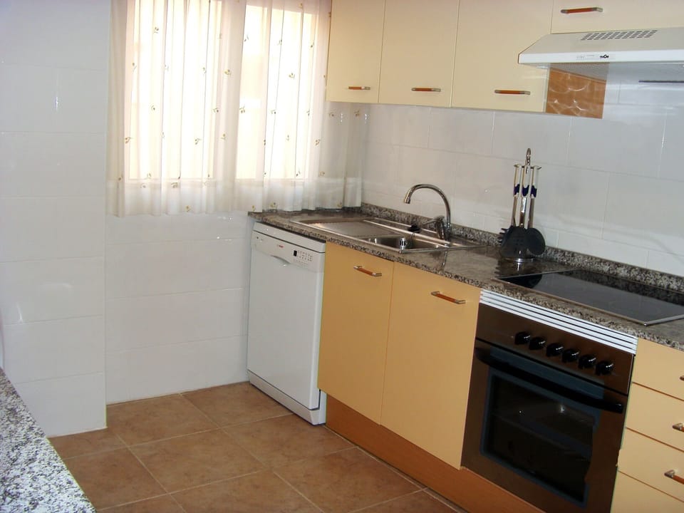 Completely equipped kitchen