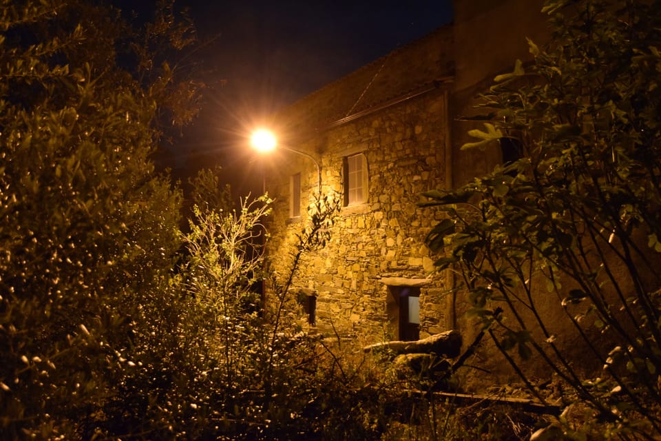 Houses of Schist, House of Lagariça By night