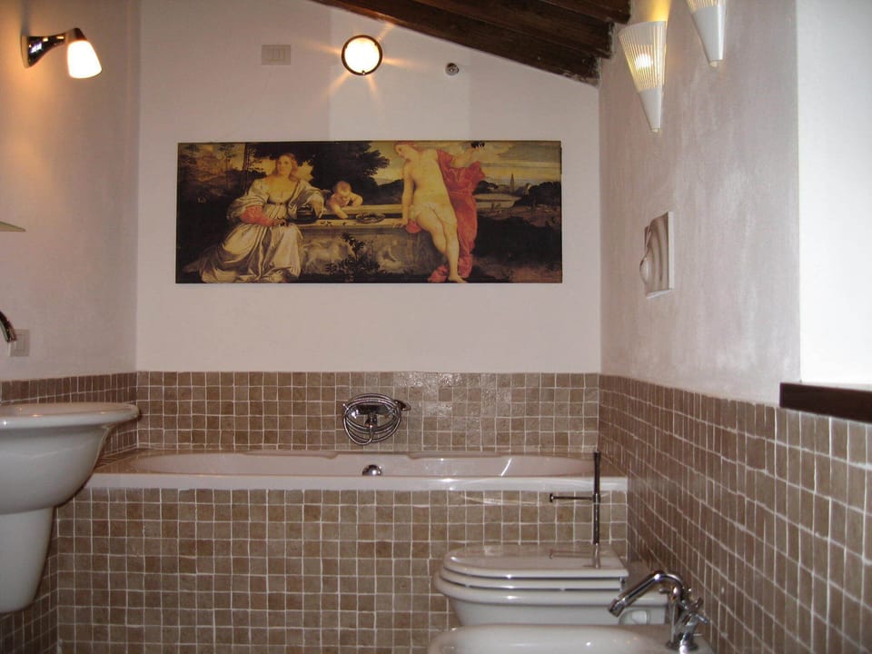 Ensuite bathroom