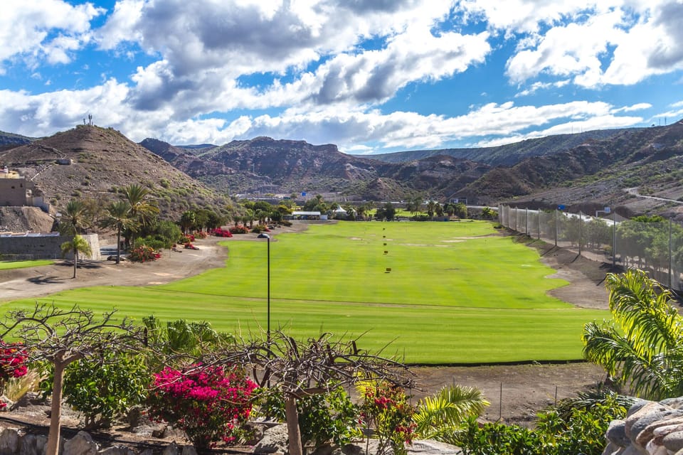 Really stunning, bright views. Great place for golf.