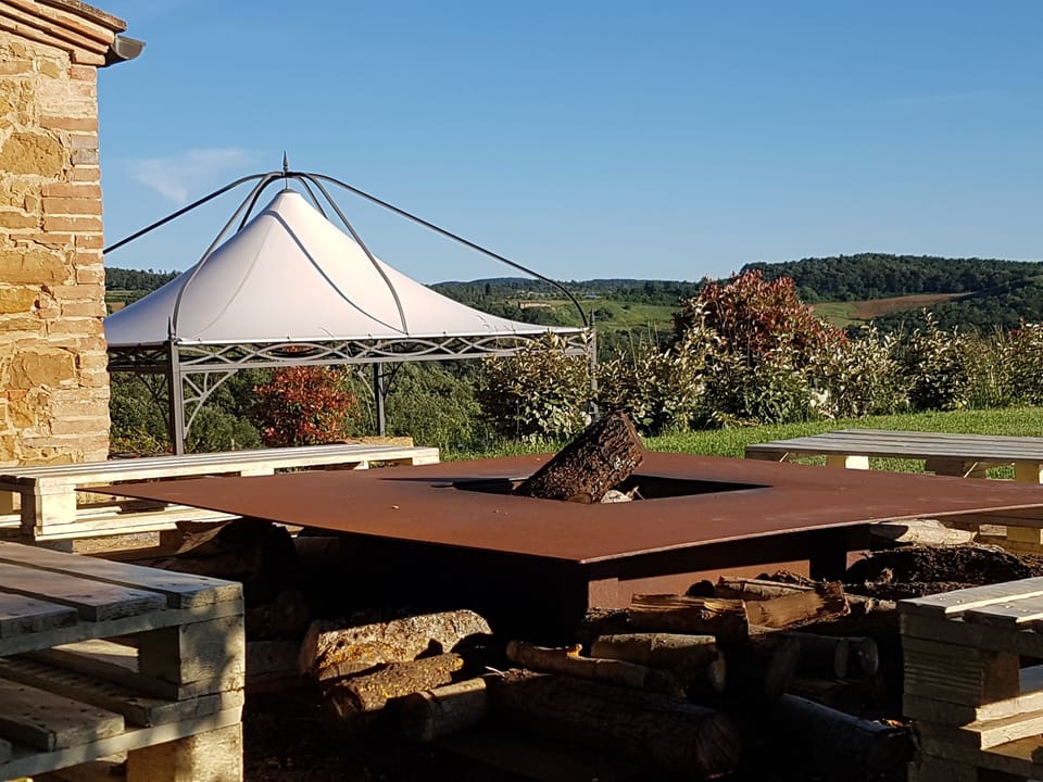 Outside fireplace 