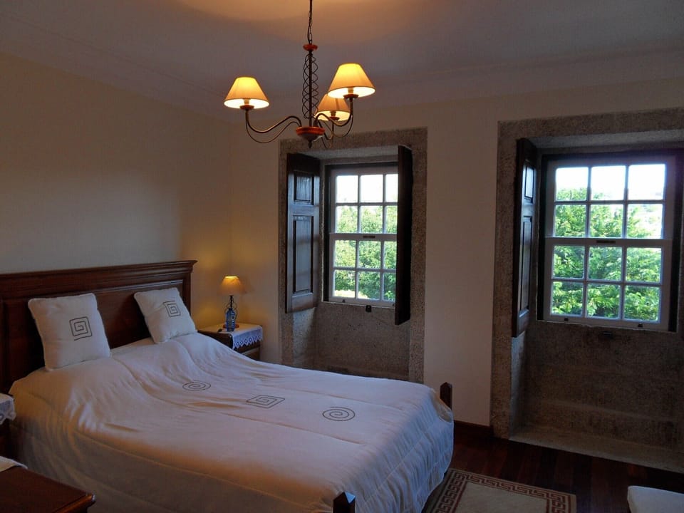 Eira bedroom