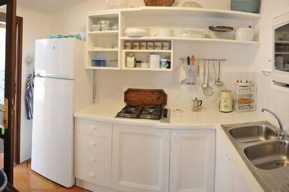 036ff4e6-38d8-422a-b33e-95613226f71b