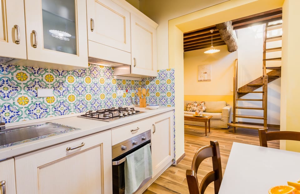Olivo Cottage Kitchen
www.monti1824.com