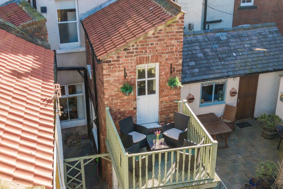 First floor balcony