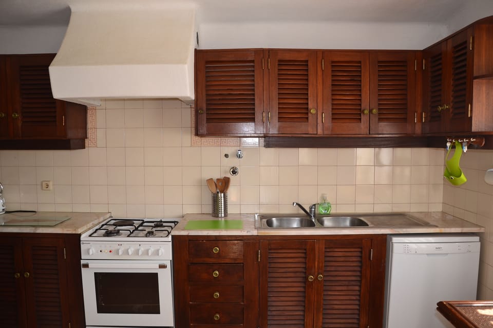 Cozinha, outra vista