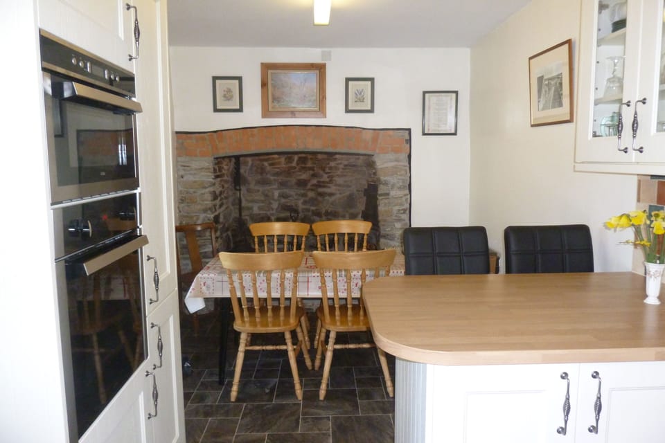 The Kitchen 