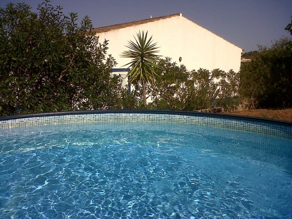 Plunge pool
