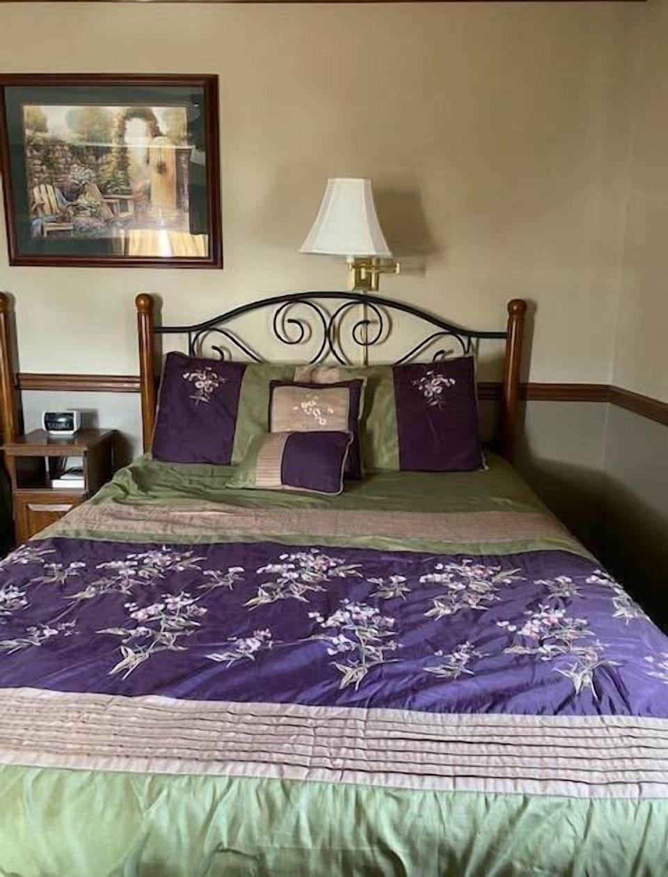 Double Room, Private Bathroom | 1 bedroom