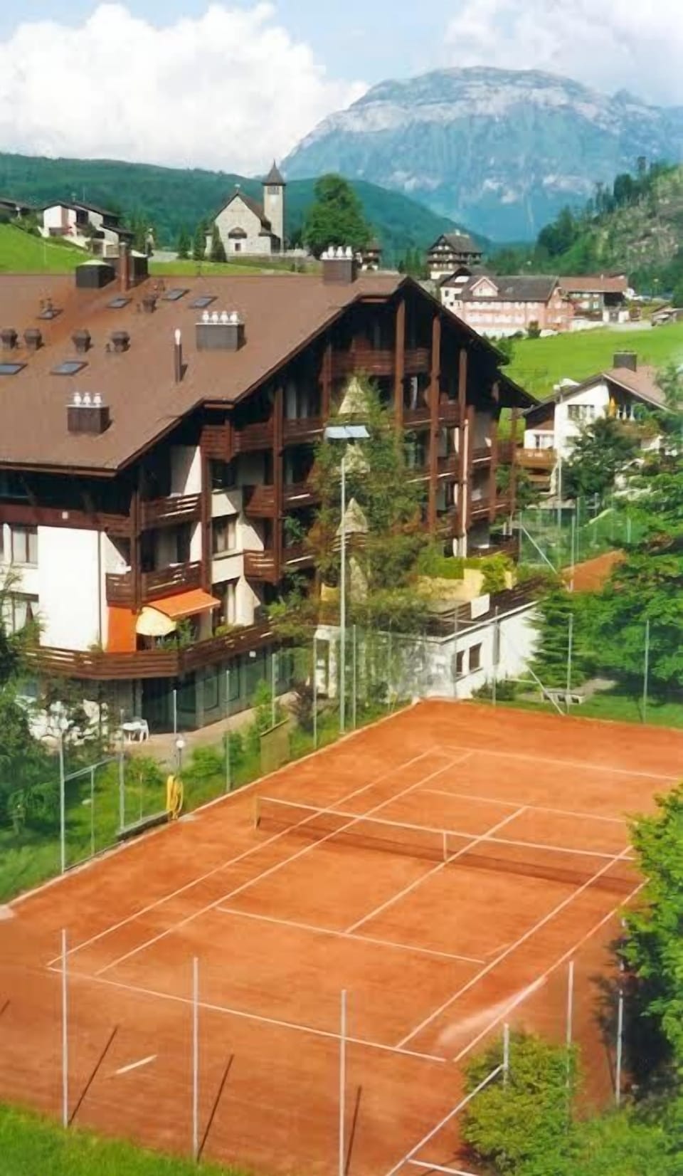 Sport court
